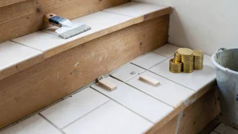 cena za położenie płytek na schodach